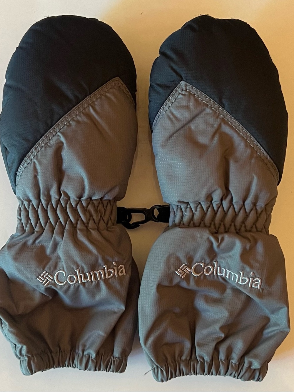 Columbia Toddler Chippewa Long Waterproof Grey Black Mittens One Size (up To 4T)